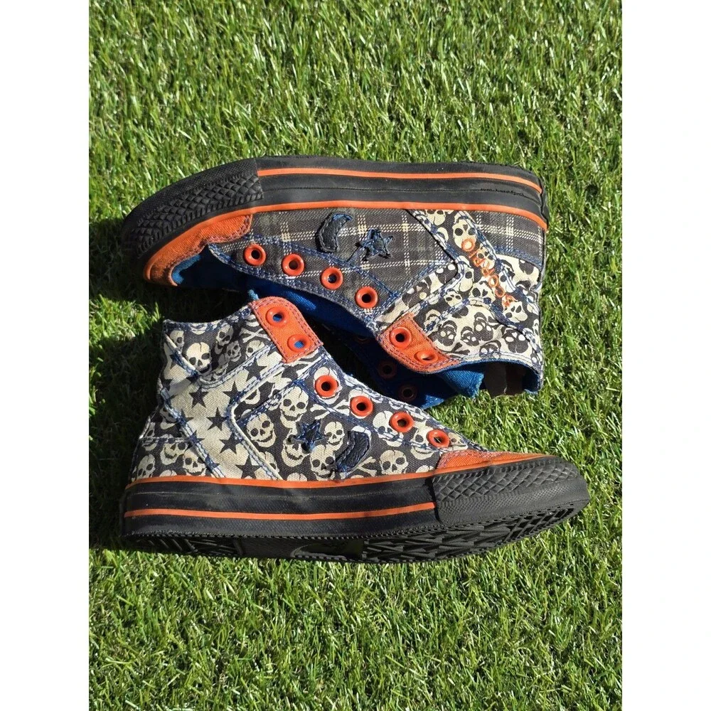Converse Chuck Taylor All Star Skulls Orange Black Scorpio Men's 3 Woman 4.5 *